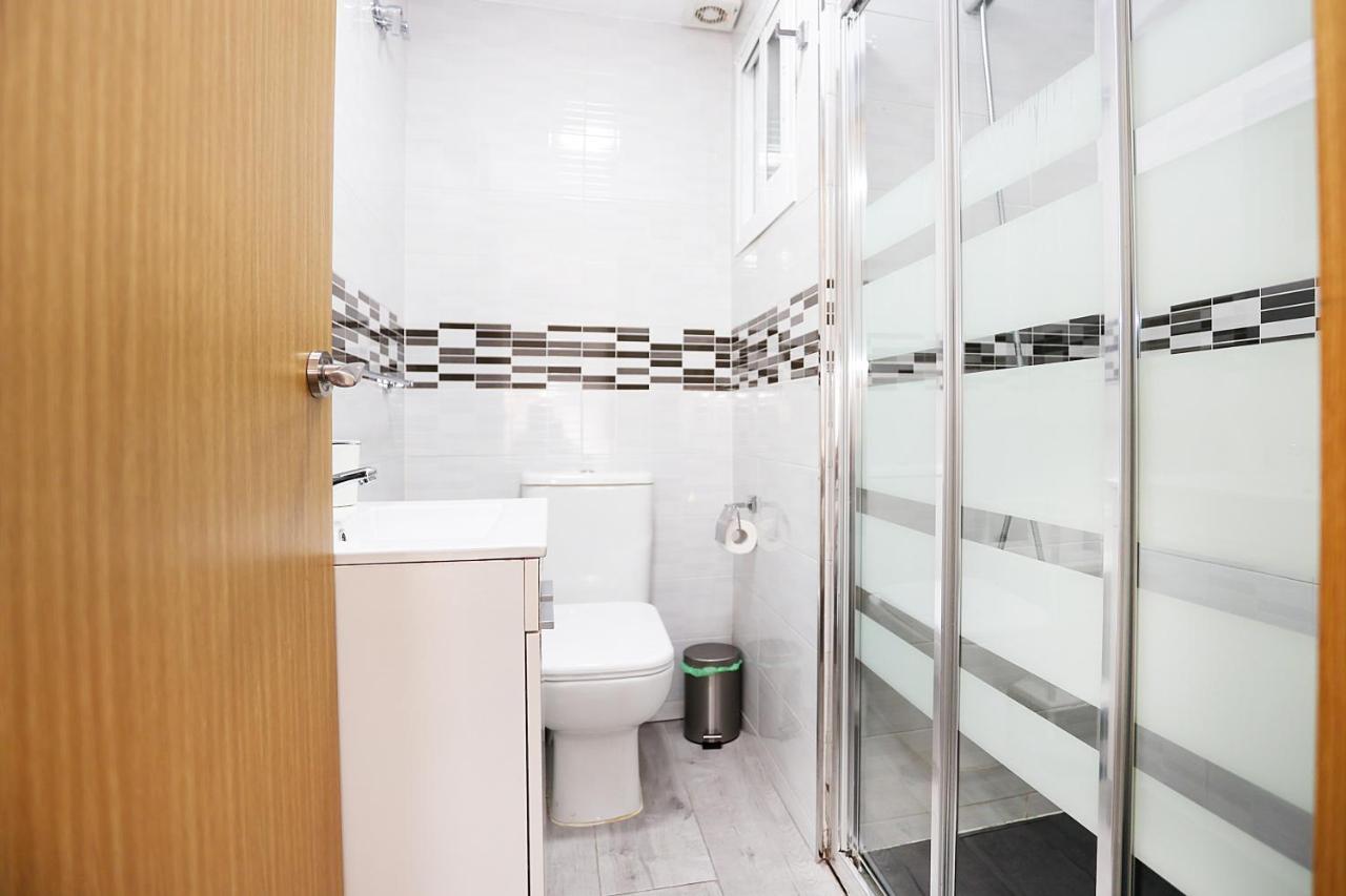 Holidays2Malaga Goya - Zona Huelin & 500 Mts De La Playa Apartamento Exterior foto